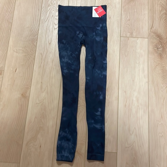 Spanx Ecocare Ankle Legging, Deep Blue Tie Dye, sz S - Picture 2 of 12